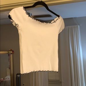 Off the shoulders crop top